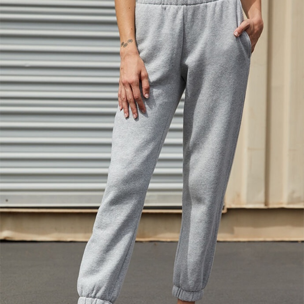 Brandy Melville grey Rosa sweatpants